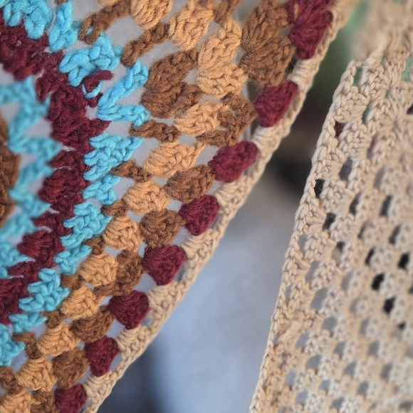 POL Crochet Hooded Poncho with Multicolor Pattern - Picture 7 of 9